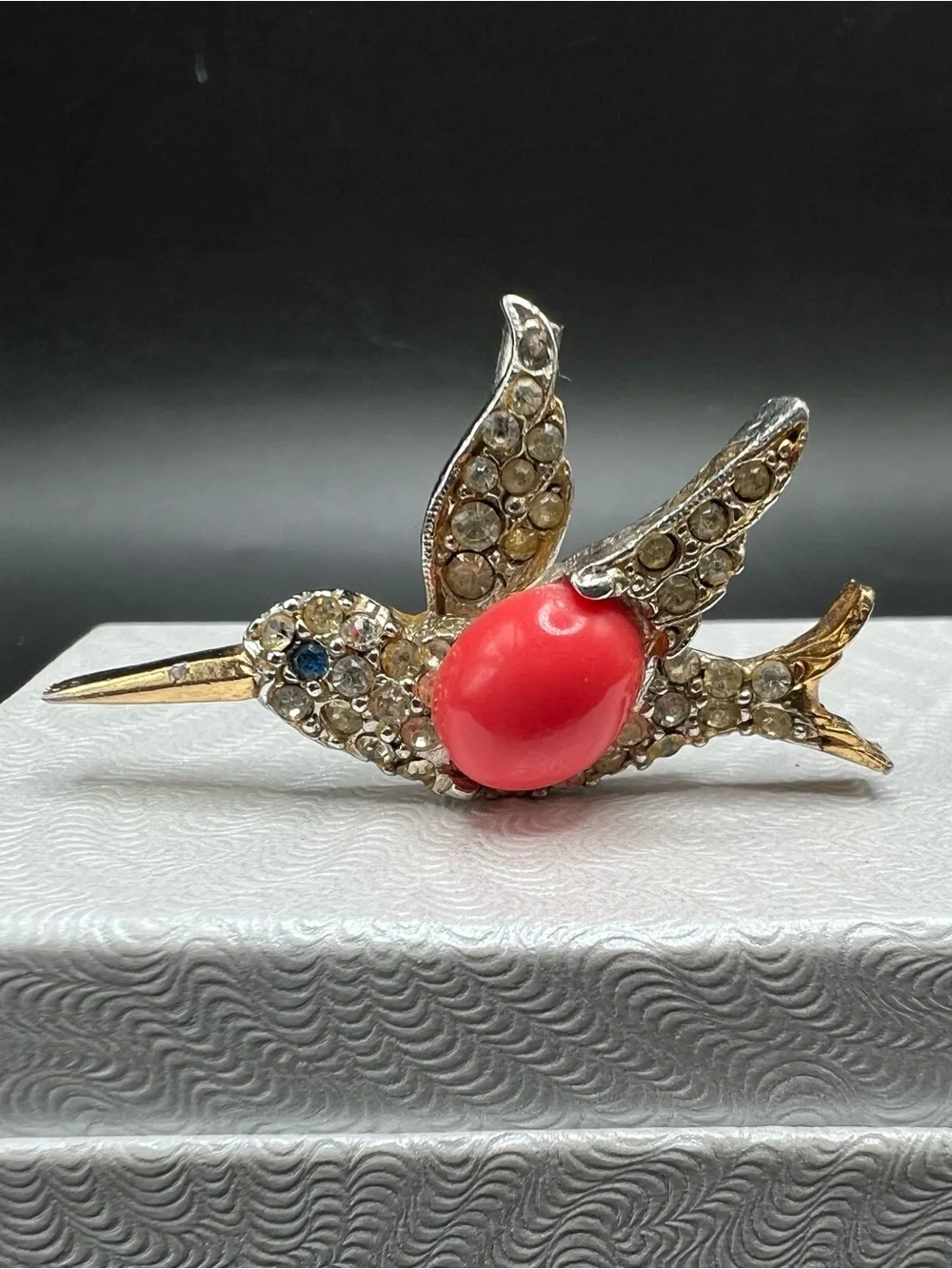 Vintage PELL Hummingbird Brooch Gold Tone Rhinestone Coral Cabochon Signed